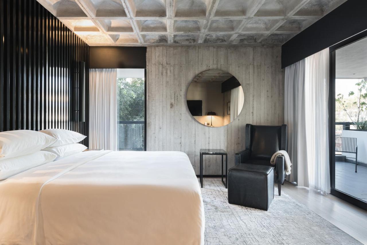 Bellwort Hotel Гвадалахара Экстерьер фото