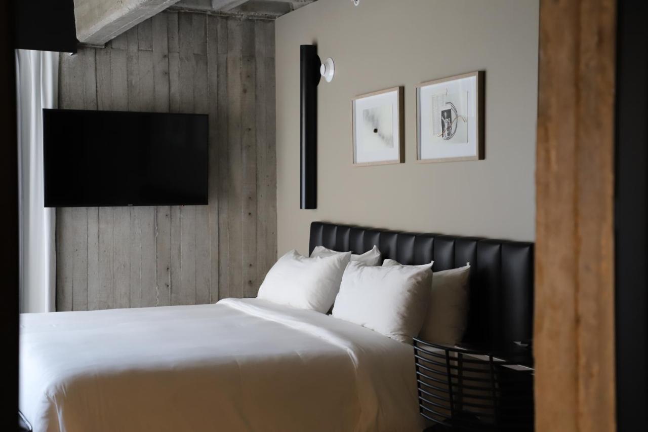 Bellwort Hotel Гвадалахара Экстерьер фото